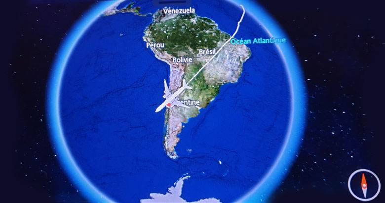 ''Géovision'' du B777 : à plus de 10.000 km de la maison, on y est presque !