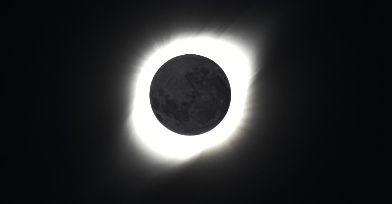 Le jour du Soleil noir, 16h40