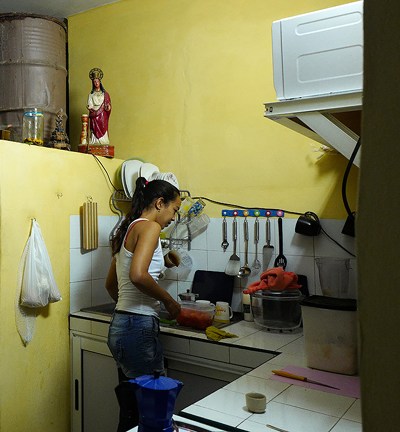 Sous le regard de la 'Bonne Mère'