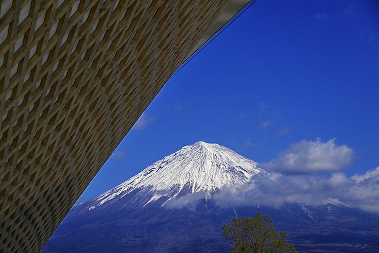 Le mont Fuji vu du musée de Fujinomiya