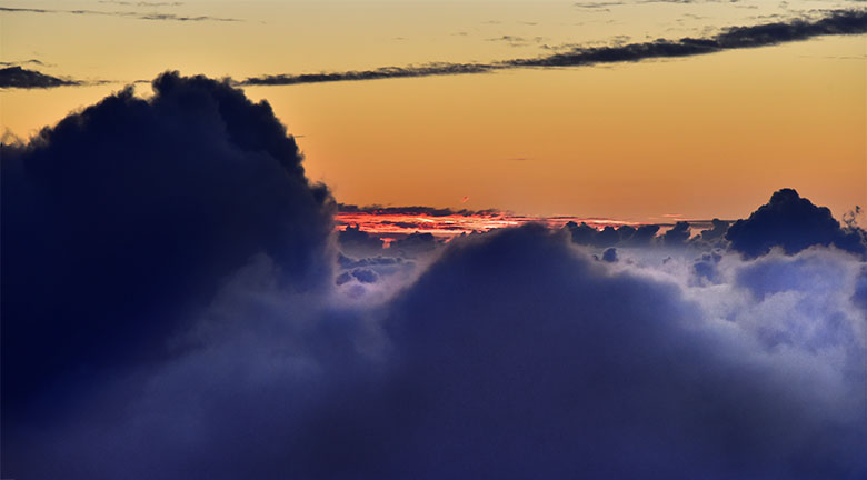 Au dessus des nuages...